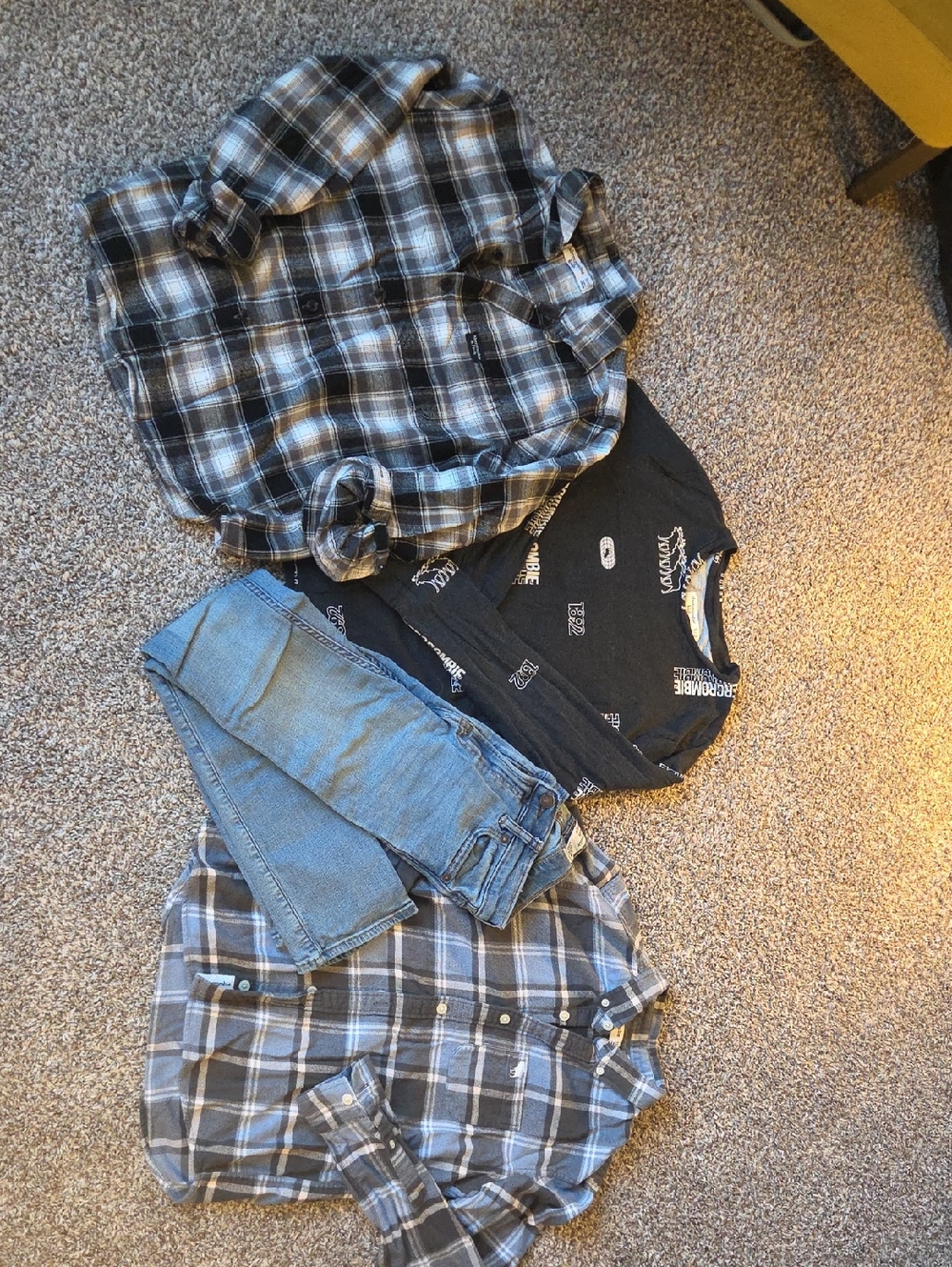 Abercrombie 11/12 Boys Lot Of 4 Items
